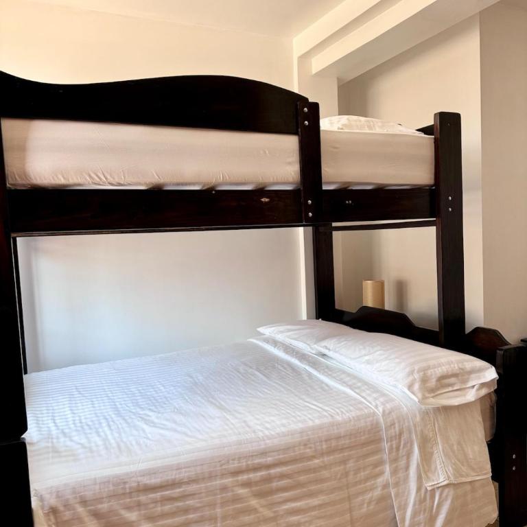 Departamento Centro Huaraz - Economy Triple Room with Shared Bathroom - 2