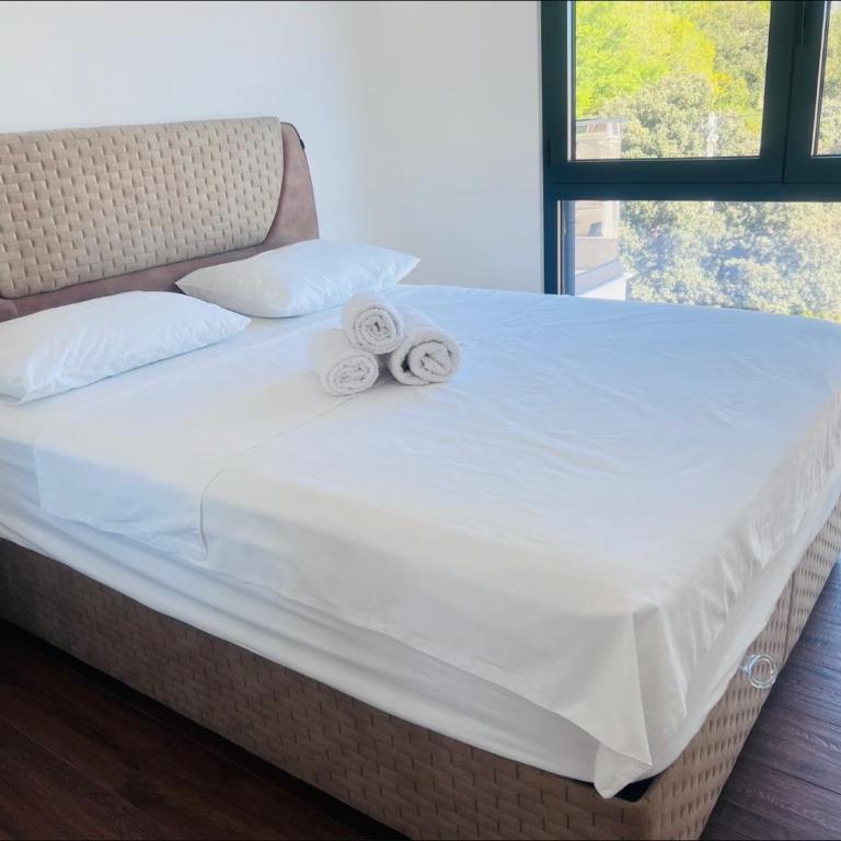 Swiss DELUXE Appartement - Two-Bedroom Apartment - 10