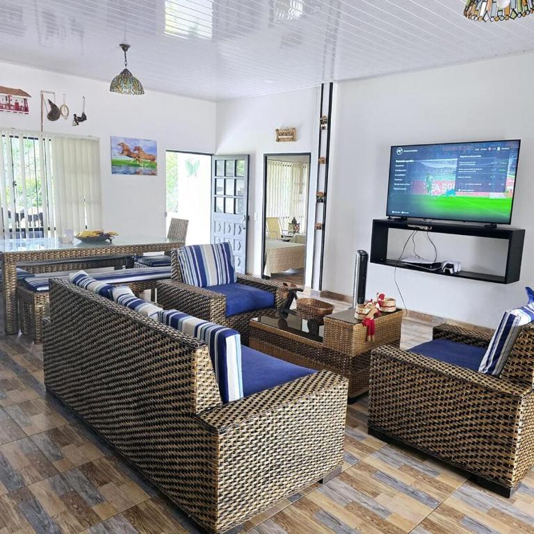 Villa Claudia, La Mesa, Cundinamarca - Villa - 1