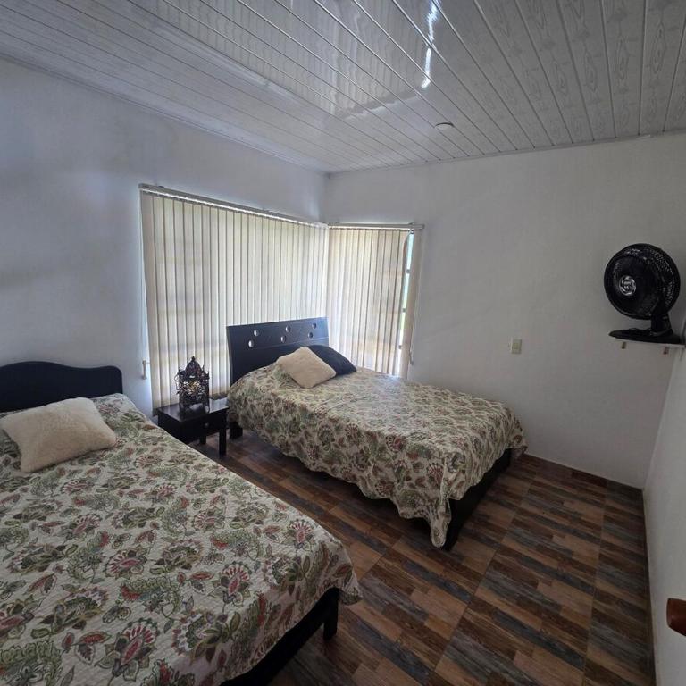 Villa Claudia, La Mesa, Cundinamarca - Villa - 20