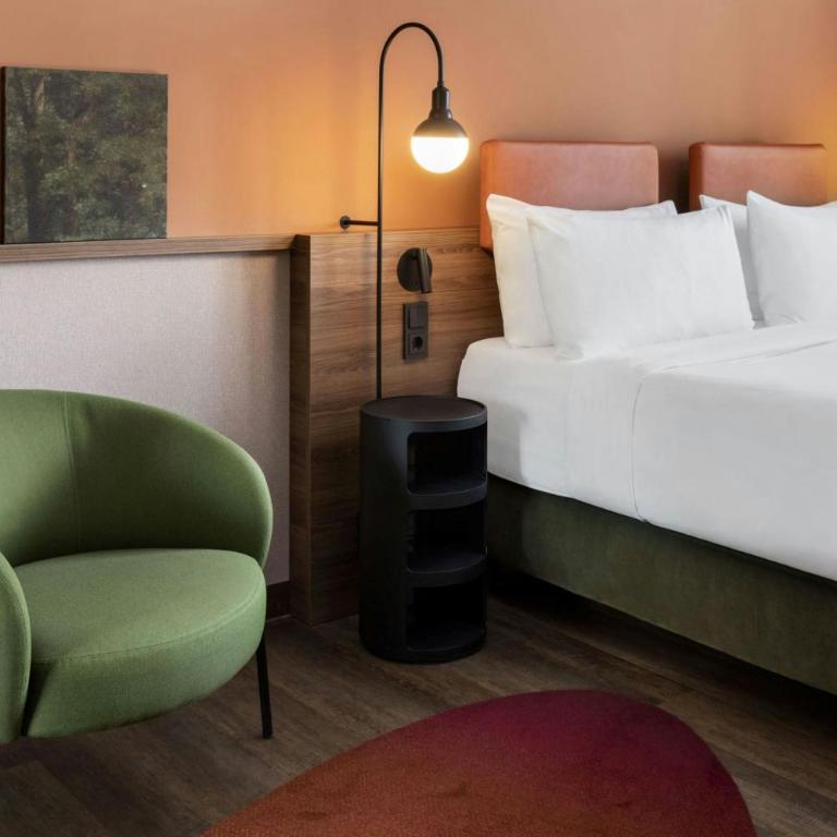 June Six Salzburg, a Tribute Portfolio Hotel - Superior Zimmer mit Kingsize-Bett - 6