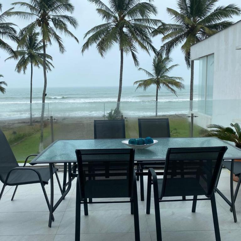 Departamento en la playa Cojimies - Apartamento con 3 dormitorios - Frente al océano - 1