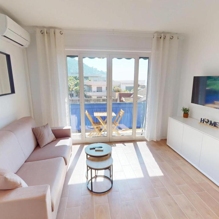 Studio rénové avec climatisation et wifi en dernier étage, vue mer à Menton - FR-1-196-383 - Studio - 6