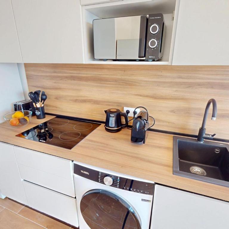 Studio rénové avec climatisation et wifi en dernier étage, vue mer à Menton - FR-1-196-383 - Studio - 7