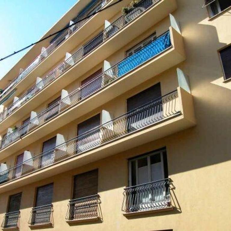 Studio rénové avec climatisation et wifi en dernier étage, vue mer à Menton - FR-1-196-383 - Studio - 15
