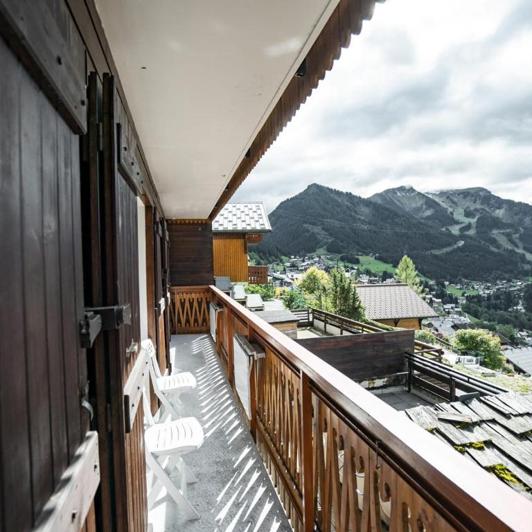 Chalet 5 pièces, 4 chambres, animaux admis, parking - FR-1-676-223 - Apartment - 13