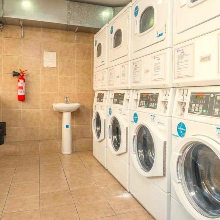 Rbk° Depto a pasos del metro moneda - Apartamento de 1 dormitorio - 8