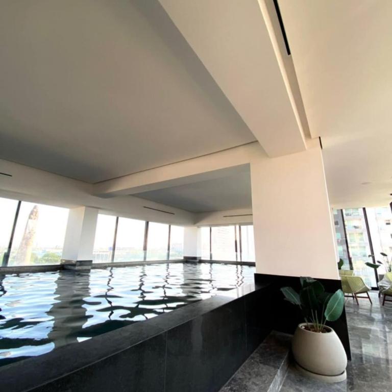 luxury apartment & great view good neighbour hood - One-Bedroom Apartment - 9
