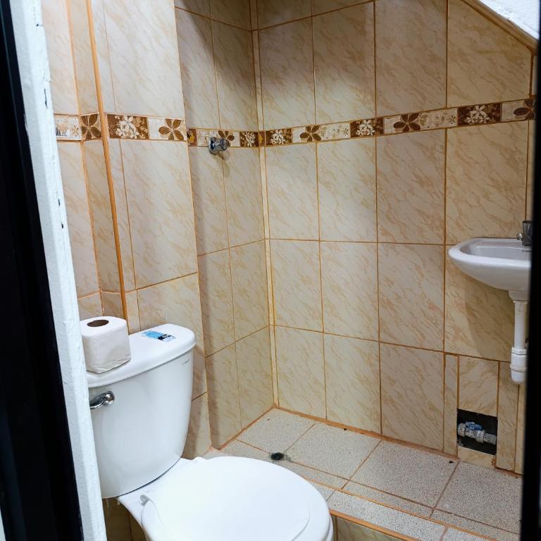 Hospedaje Live - Habitación Doble - 2 camas - 6