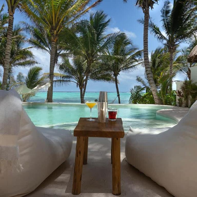 New 3BR Private Beachfront Villa with Pool at Soliman - Villa - 25