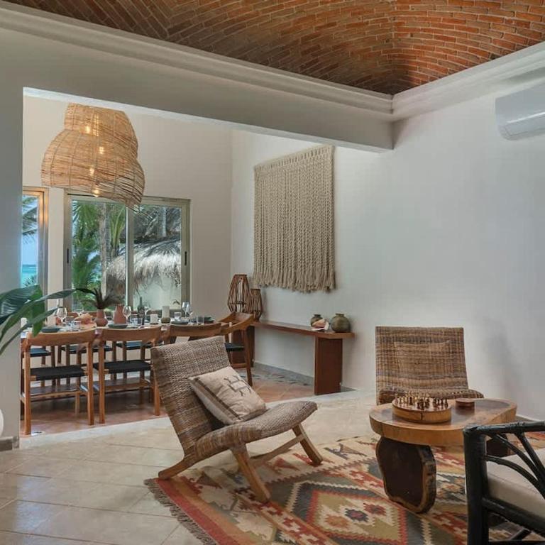 New 3BR Private Beachfront Villa with Pool at Soliman - Villa - 8