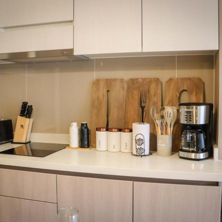 HOM I Cowork Wifi SmartTv SantaLucia Vista Piscina - Apartment - 41