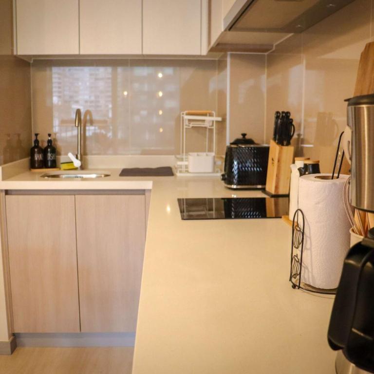 HOM I Cowork Wifi SmartTv SantaLucia Vista Piscina - Apartment - 48