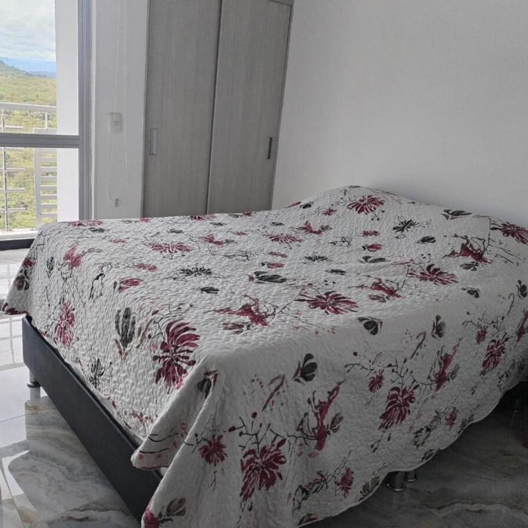 Lujoso Apartamento Cómodo y Fresco - Two-Bedroom Apartment with Mountain View - 5