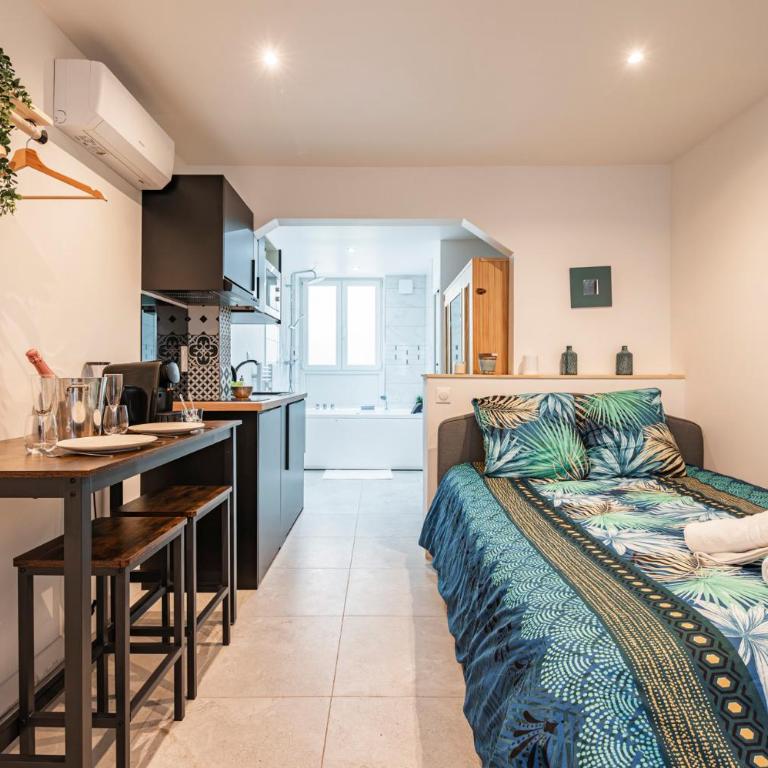 Cocon Privé pour 2 Personnes Jacuzzi, Sauna, Wi-Fi & Climatisation - Apartment mit 1 Schlafzimmer - 1