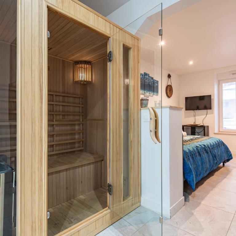 Cocon Privé pour 2 Personnes Jacuzzi, Sauna, Wi-Fi & Climatisation - Apartment mit 1 Schlafzimmer - 7