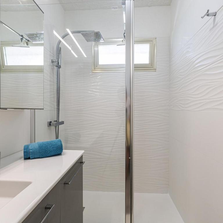 Sea View- Beach- Chic & Air-Conditioned - Studio - 10