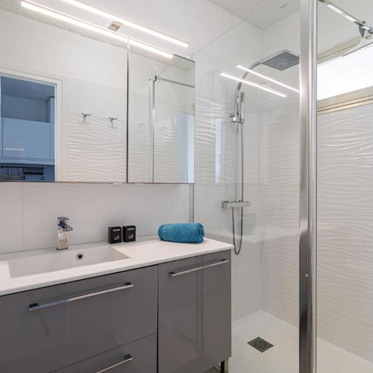 Sea View- Beach- Chic & Air-Conditioned - Studio - 17