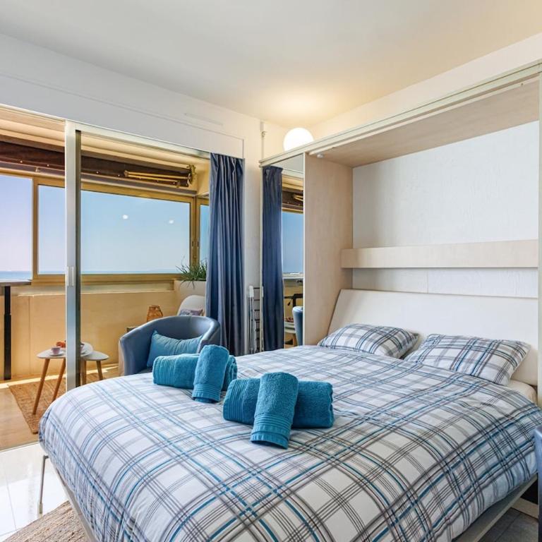 Sea View- Beach- Chic & Air-Conditioned - Studio - 22