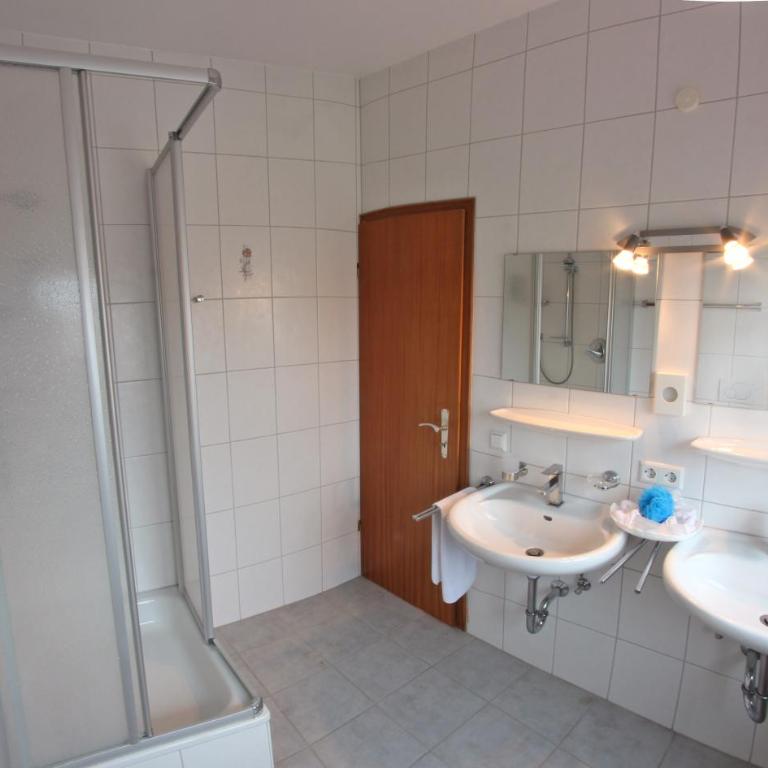 Gesundheitshotel Rössle - Einzelzimmer mit Bad - 9