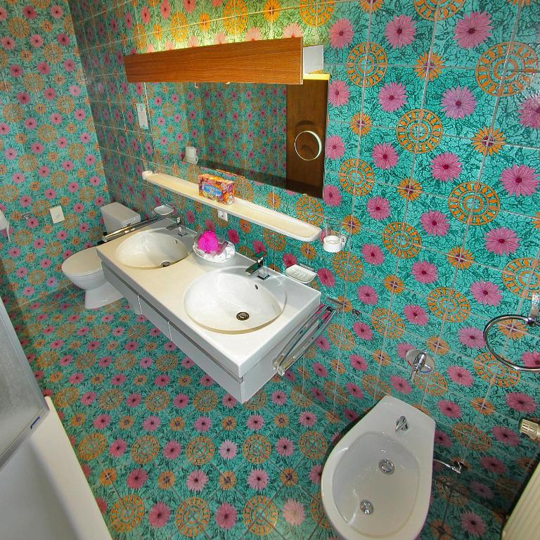 Gesundheitshotel Rössle - Deluxe Doppelzimmer mit Bad - 7