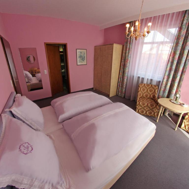 Gesundheitshotel Rössle - Deluxe Doppelzimmer mit Bad - 9