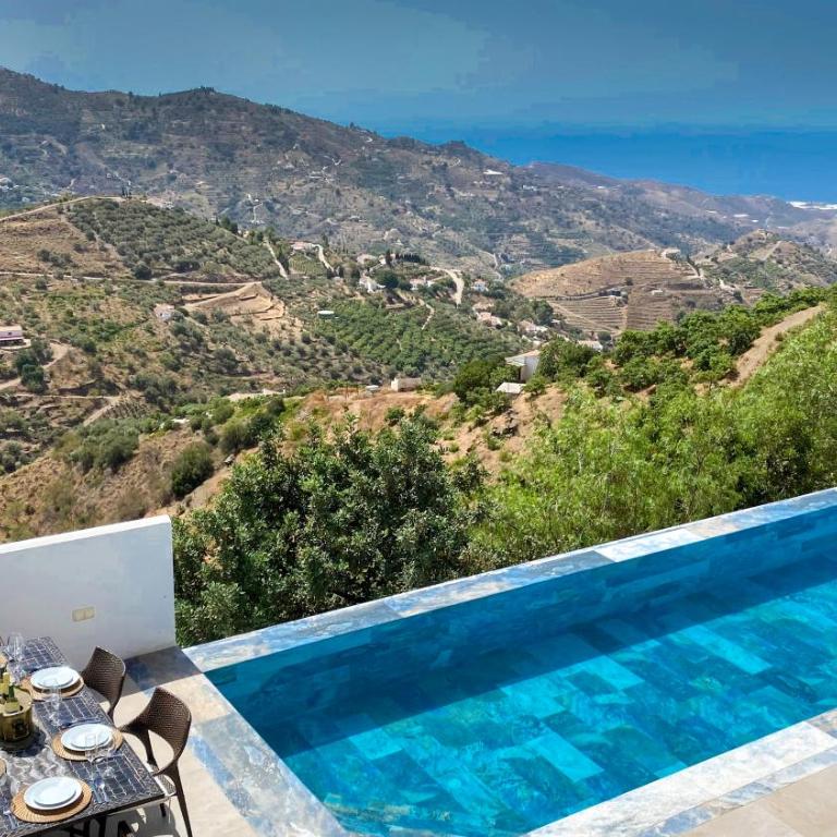 El Solitaire-Luxurious villa-Infinity salt water pool-Sea views-Jacuzzi - Villa con vistas al mar - 6