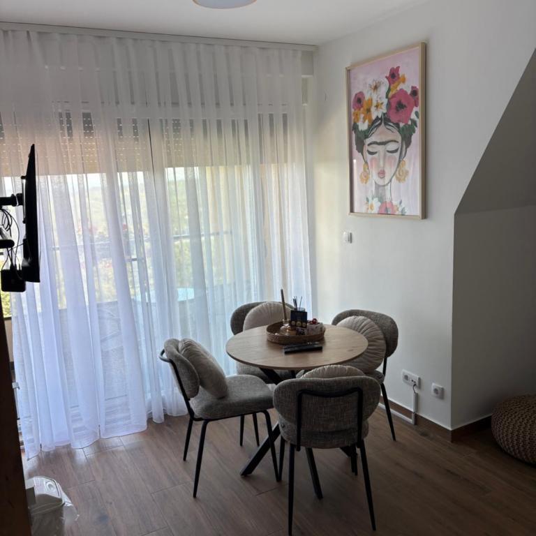 Divčibarski pogledi - Apartman sa Pogledom na Planinu - 10