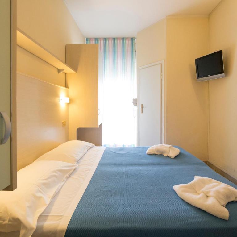 Hotel Europa - Camera Matrimoniale/Doppia con Letti Singoli - 4