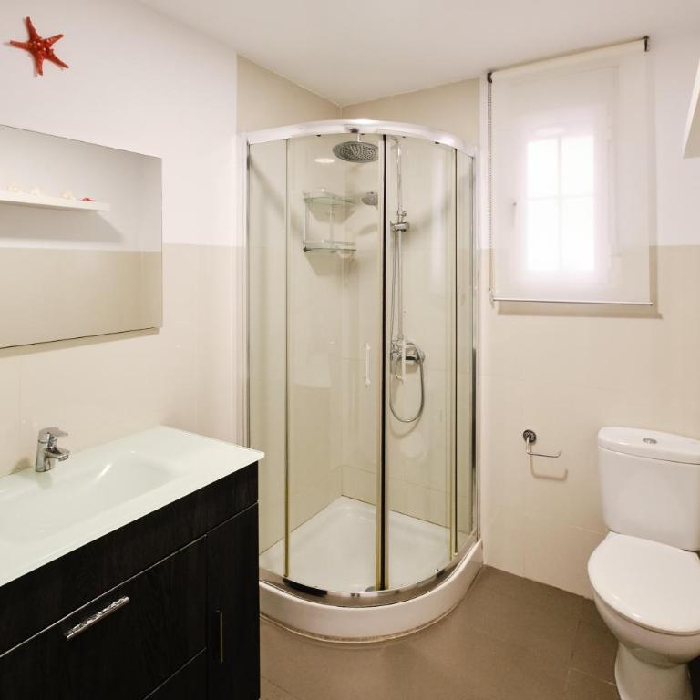 Serrano flat - Two-Bedroom Apartment - 11