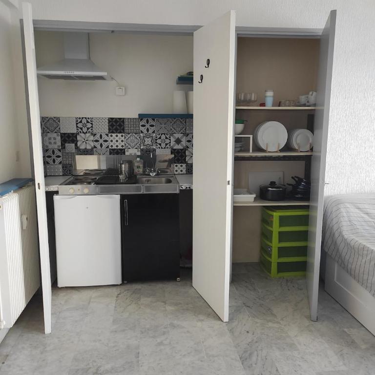 Beautiful apartment, sea, air conditioning, internet - Appartement 1 Chambre - 16