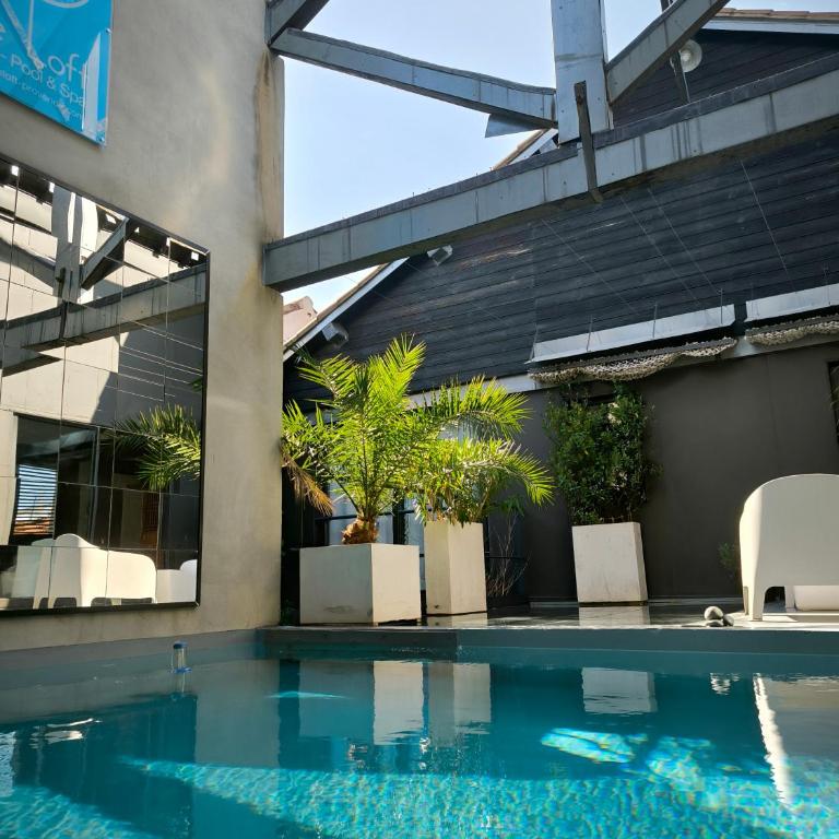 Be Loft B&B Pool & Spa - Chambre Deluxe avec Jacuzzi - 4