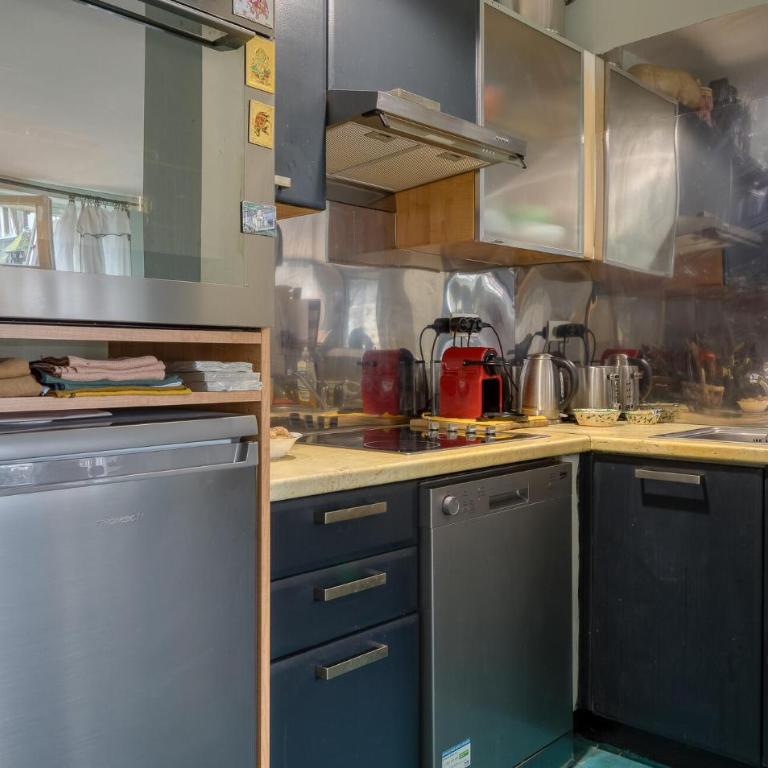Awesome Apartment In Trouville Sur Mer - One-Bedroom Apartment - 5