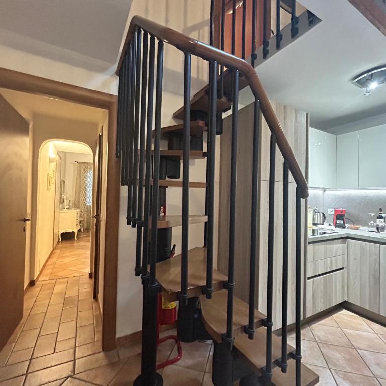 Palazzo Vecchio Flat with AC - Two-Bedroom Apartment - 34