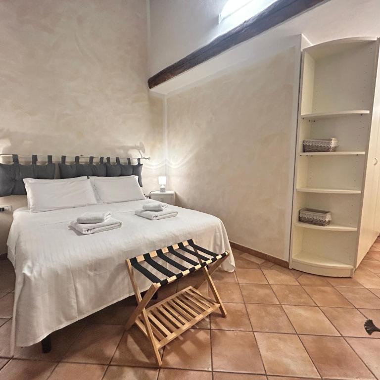 Palazzo Vecchio Flat with AC - Two-Bedroom Apartment - 31