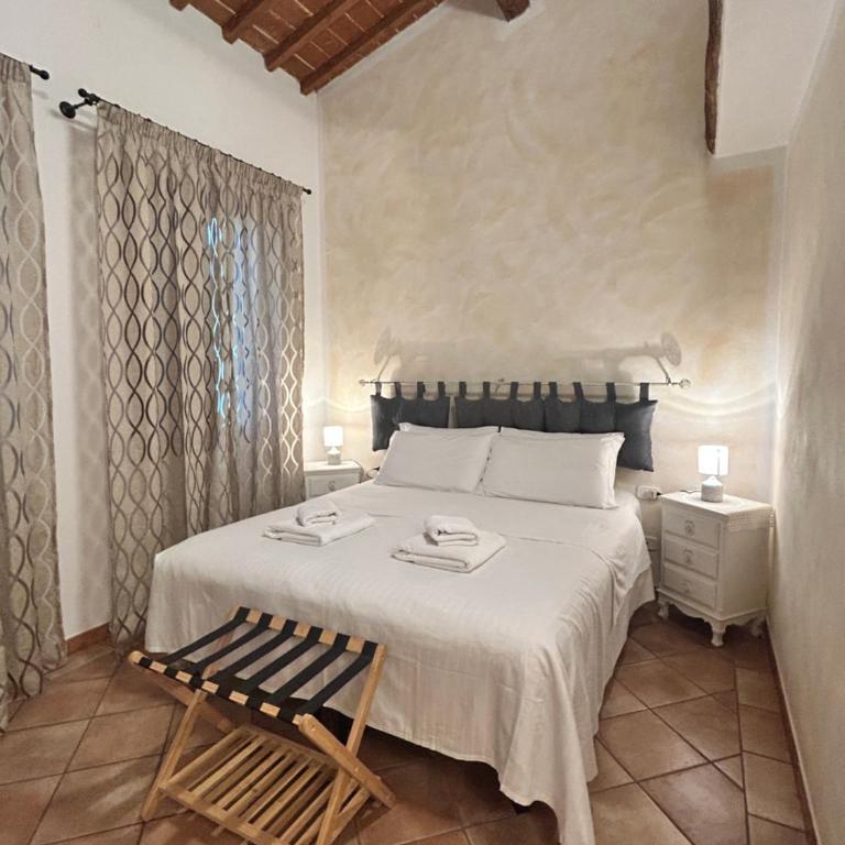 Palazzo Vecchio Flat with AC - Two-Bedroom Apartment - 33