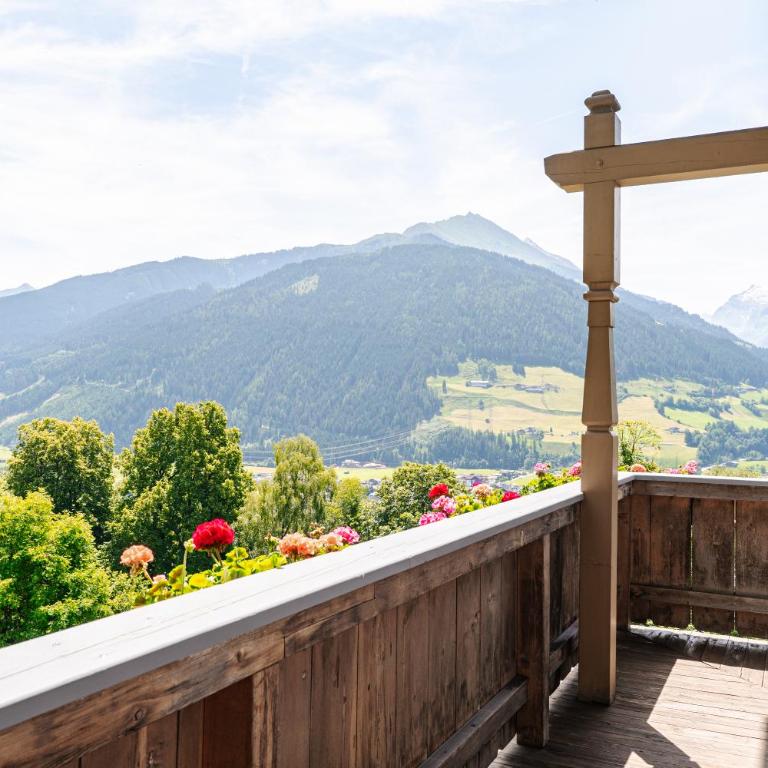 Pension Schlossberg - Apartment mit Blick auf die Berge - 12