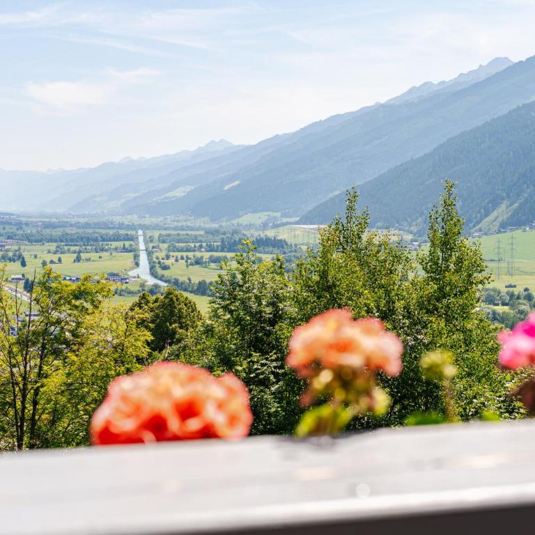 Pension Schlossberg - Junior Suite mit Bergblick - 10