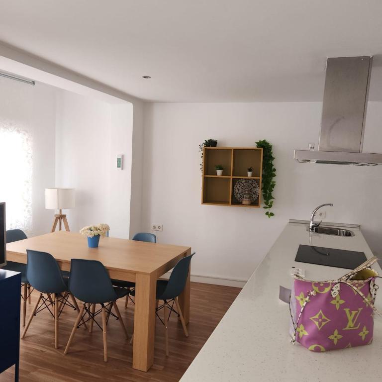 azulejos Andalus APARTMENT Ginachero - Two-Bedroom Apartment - 9