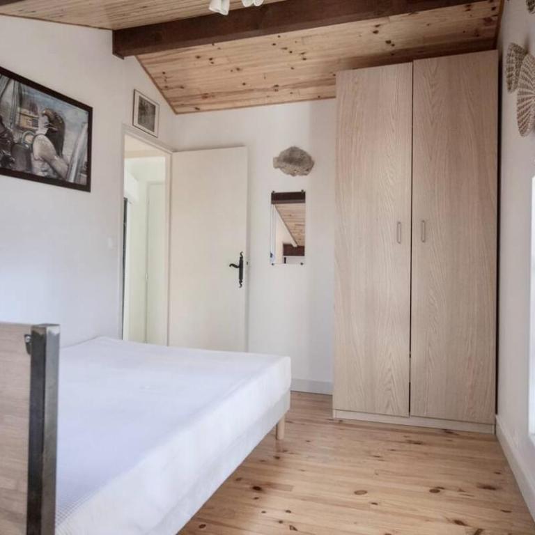 Maison 11p au calme avec clim et piscine - Maison 5 Chambres - 6