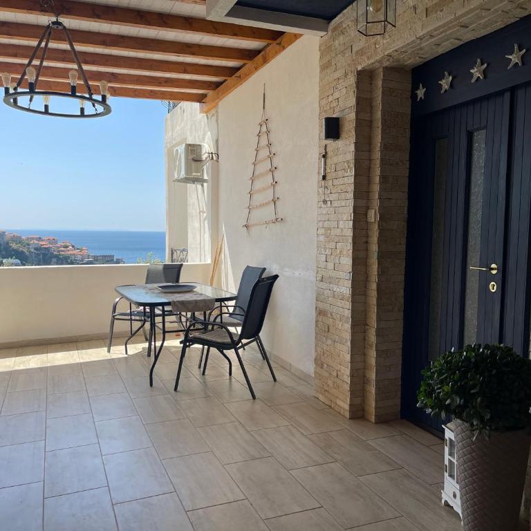 Guesthouse HHL - Liman ll - Dvokrevetna Soba sa Bračnim Krevetom i Popločanim Dvorištem - 5