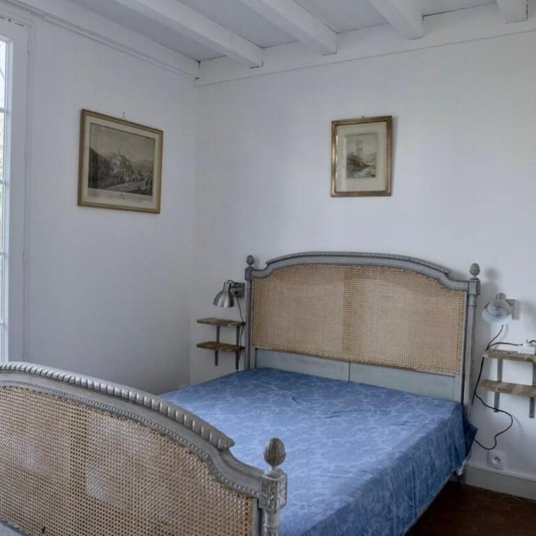 Maison 11p au calme avec clim et piscine - Maison 5 Chambres - 35