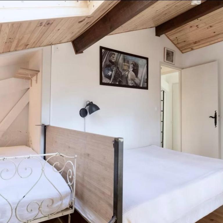 Maison 11p au calme avec clim et piscine - Maison 5 Chambres - 39