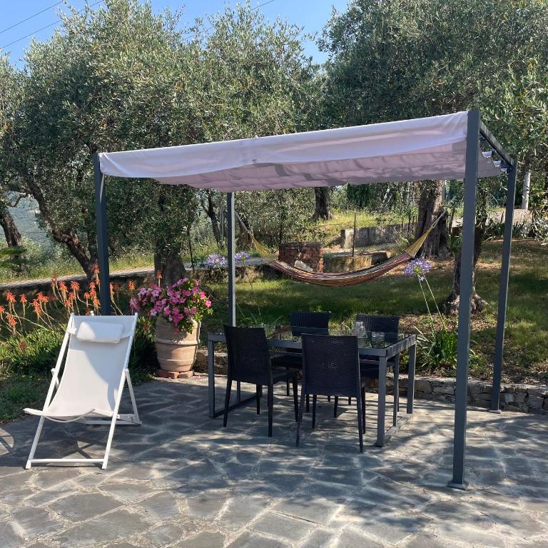B&B La Casa sul Colle - Camera Matrimoniale Deluxe (2 Adulti + 1 Bambino) - 3