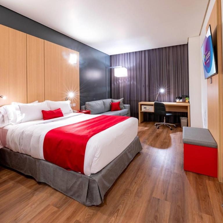 Ramada Encore by Wyndham Guadalajara Aeropuerto - King Room - Non-Smoking - 3