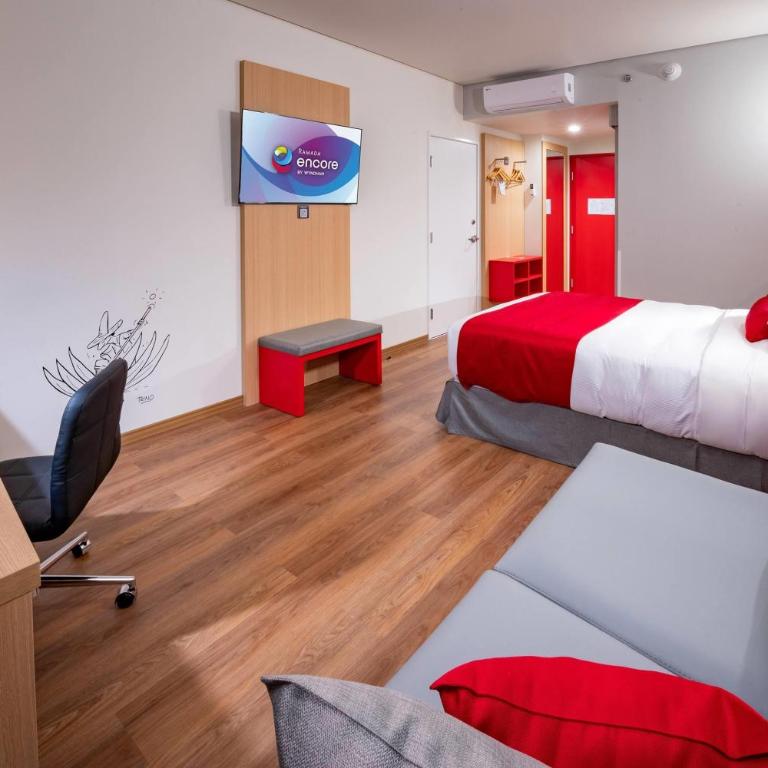 Ramada Encore by Wyndham Guadalajara Aeropuerto - Queen Room - Non-Smoking - 3