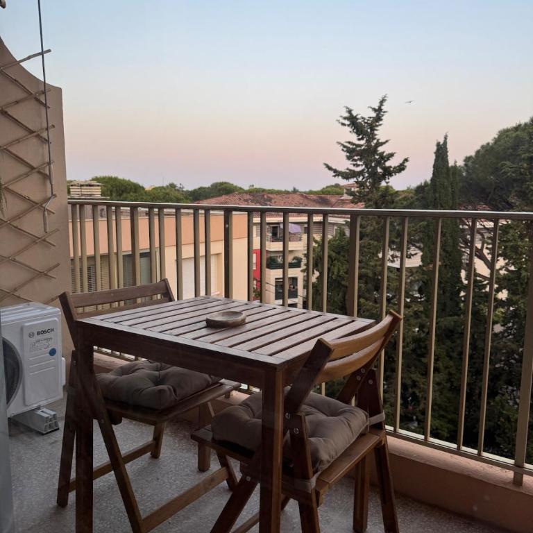 Studio proche de la mer, piscine, climatisation et wifi - Studio - 14