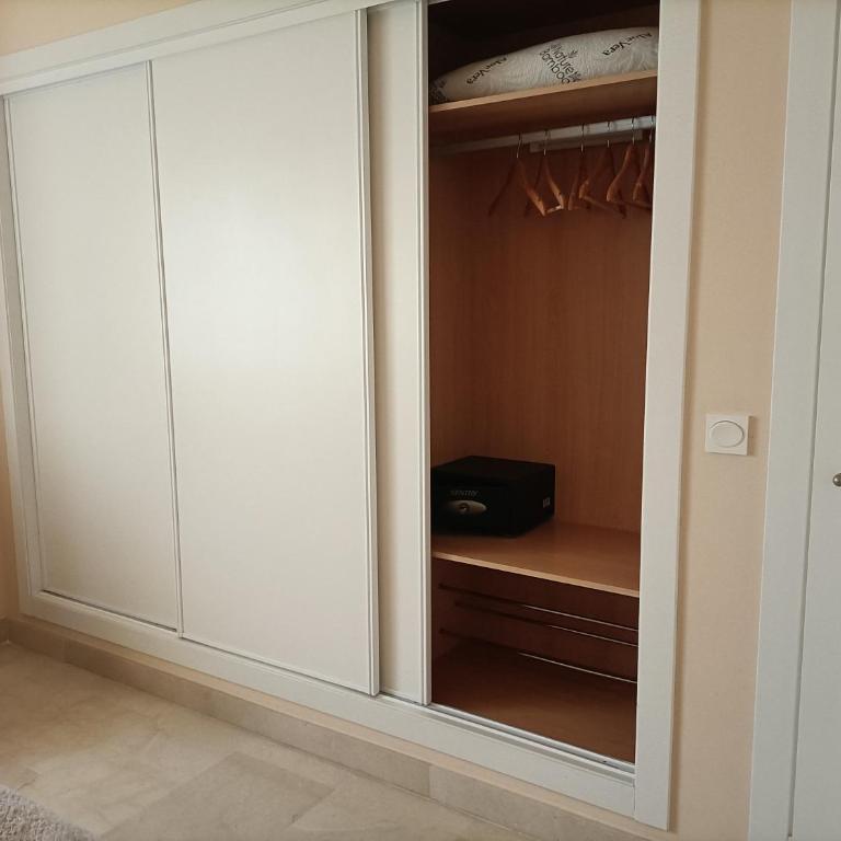 El sol Espanol - One-Bedroom Apartment - 19