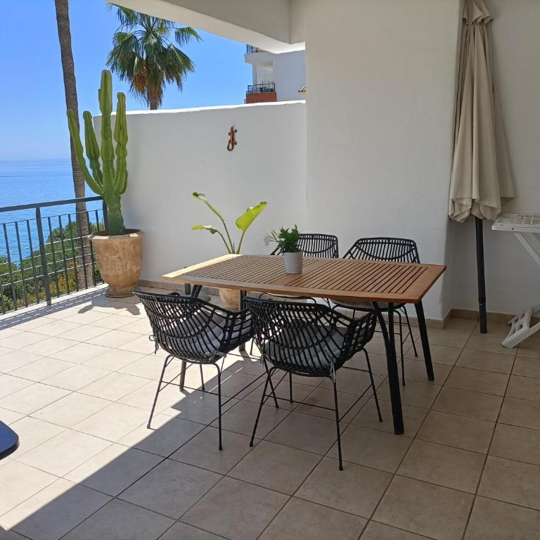 El sol Espanol - One-Bedroom Apartment - 5