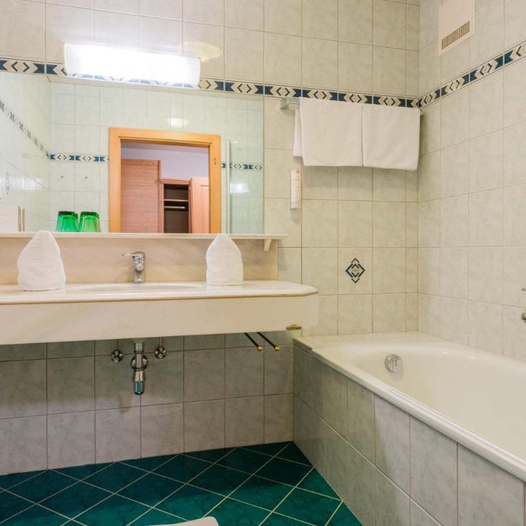 Posthotel Radstadt - Classic Vierbettzimmer - 2